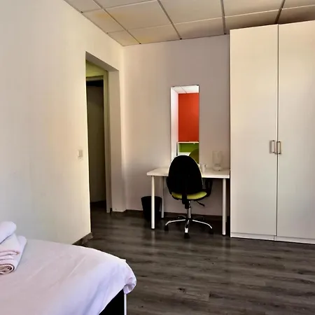 City Living Tk 2 Rm 5 San Giuliano
